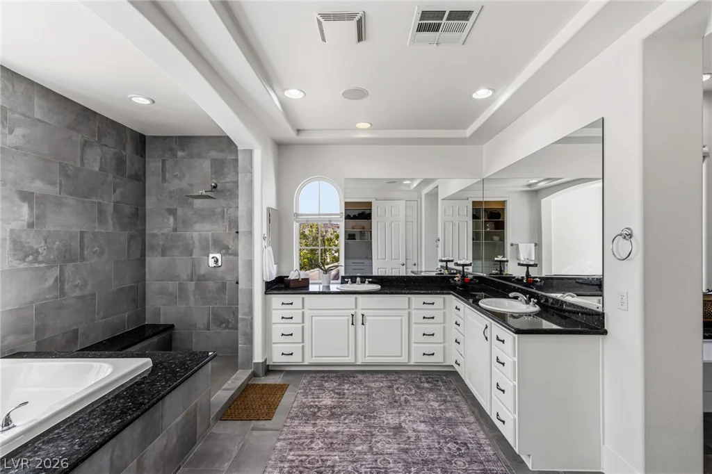 2042 Country Cove, Las Vegas, NV 89135