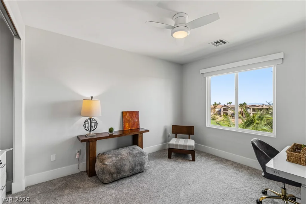 2042 Country Cove, Las Vegas, NV 89135