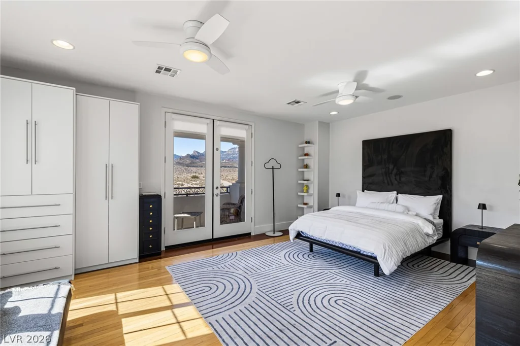 2042 Country Cove, Las Vegas, NV 89135