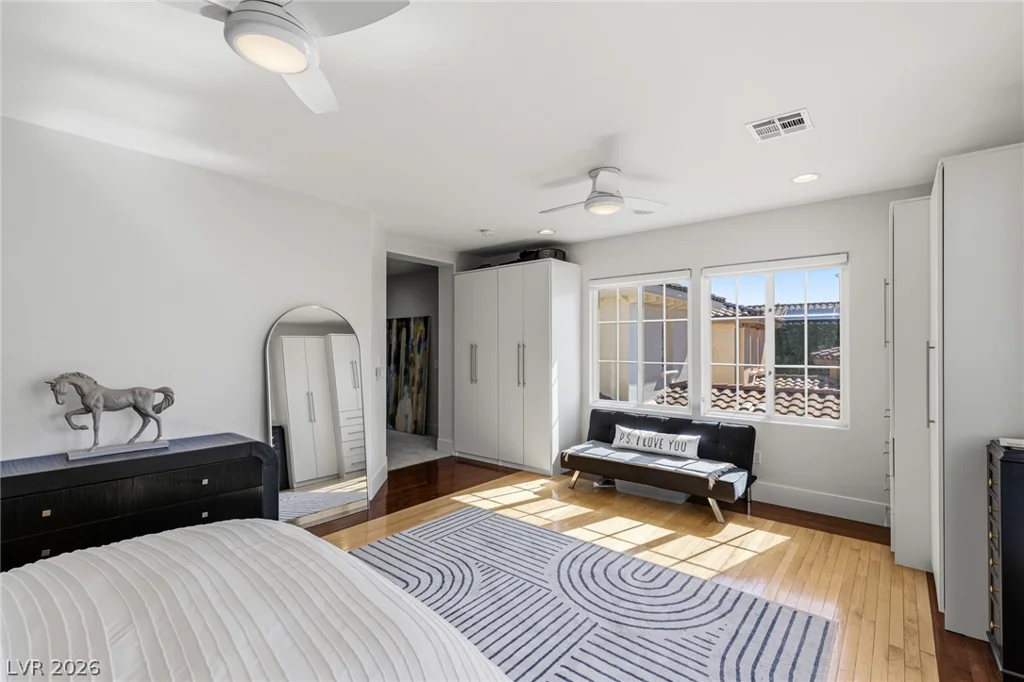 2042 Country Cove, Las Vegas, NV 89135