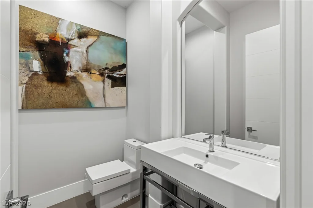 2042 Country Cove, Las Vegas, NV 89135