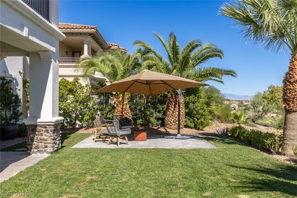 2042 Country Cove, Las Vegas, NV 89135