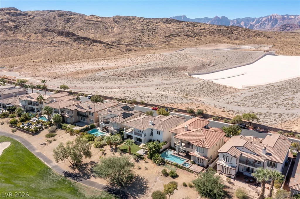 2042 Country Cove, Las Vegas, NV 89135