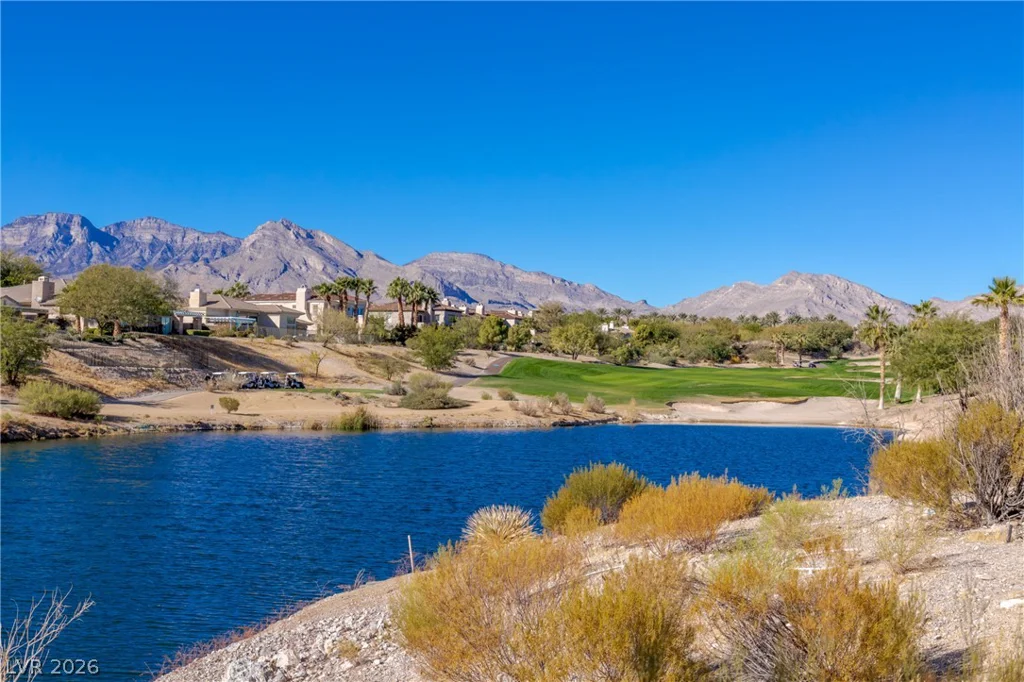 2042 Country Cove, Las Vegas, NV 89135