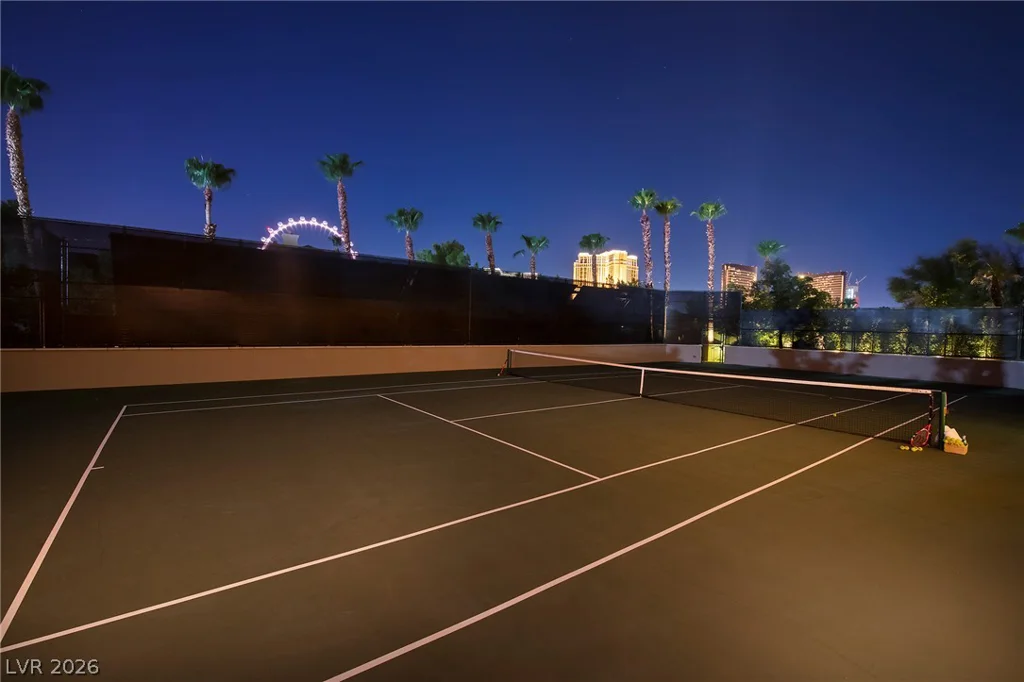 1 Hughes Center, Las Vegas, NV 89169