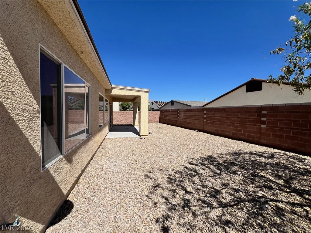 7532 Homing Pigeon, North Las Vegas, NV 89084