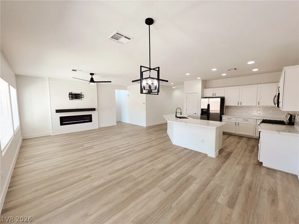 7532 Homing Pigeon, North Las Vegas, NV 89084