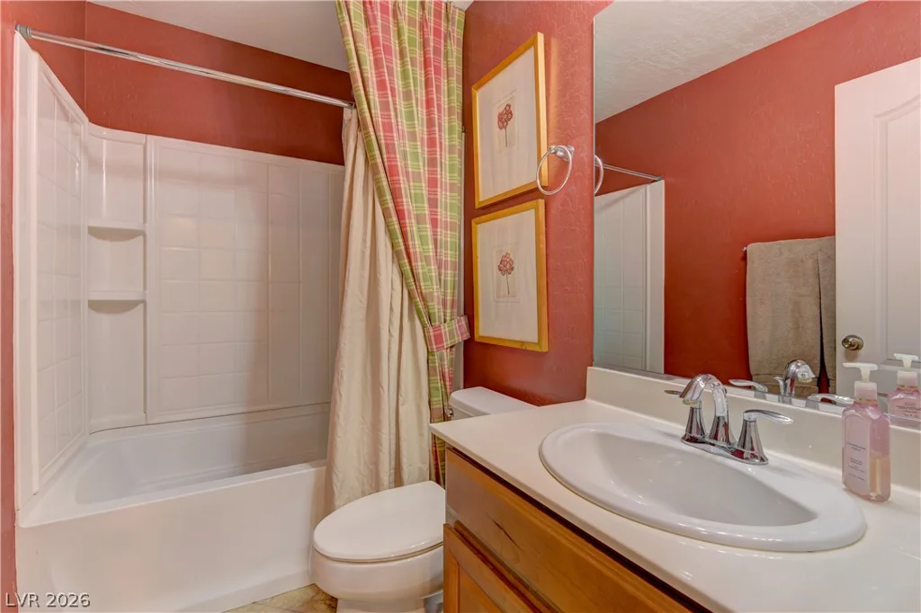 10311 Elmwood Glen, Las Vegas, NV 89166