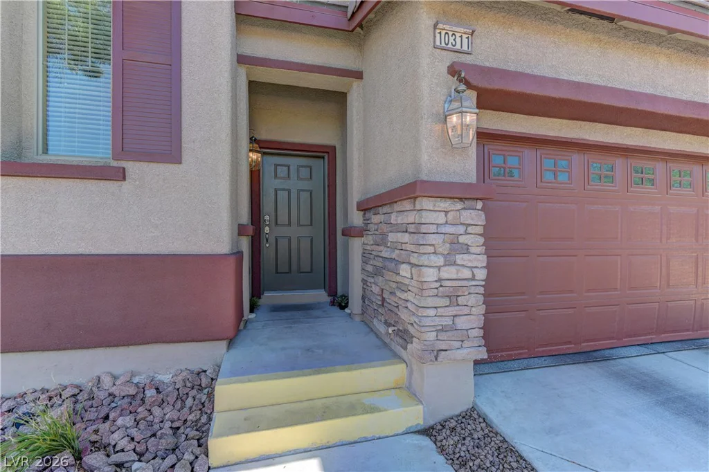 10311 Elmwood Glen, Las Vegas, NV 89166