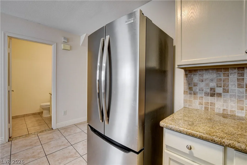 1925 Hodgenville, Las Vegas, NV 89106
