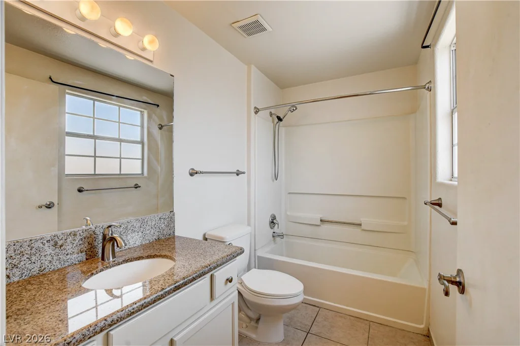 1925 Hodgenville, Las Vegas, NV 89106