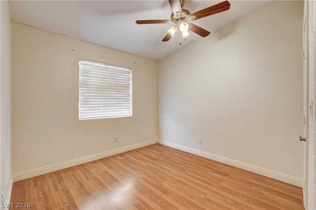1925 Hodgenville, Las Vegas, NV 89106
