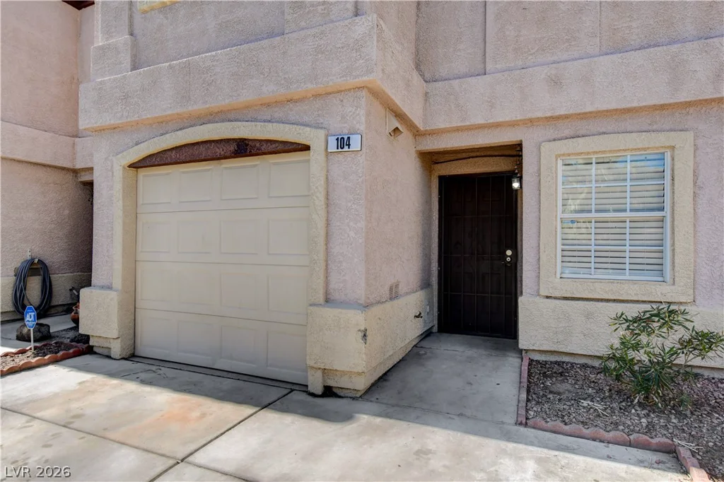 1925 Hodgenville, Las Vegas, NV 89106