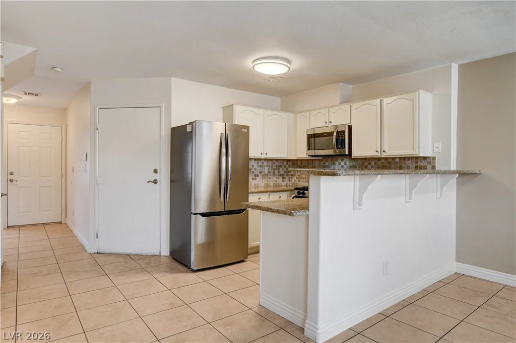 1925 Hodgenville, Las Vegas, NV 89106