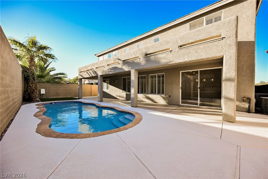 733 Blue Crystal Creek, Henderson, NV 89002