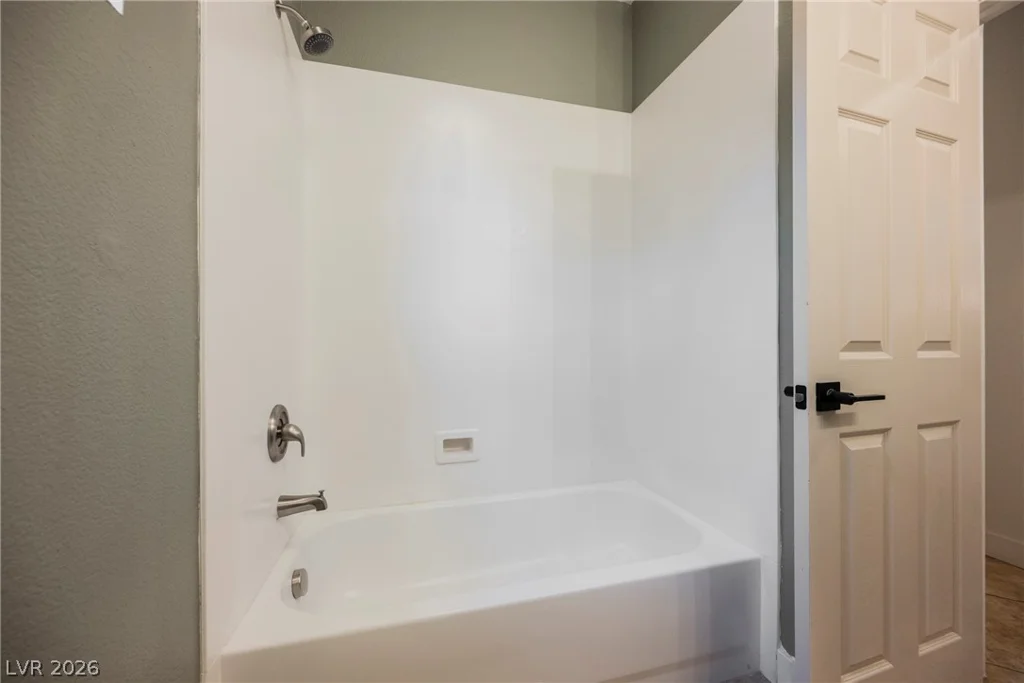 733 Blue Crystal Creek, Henderson, NV 89002