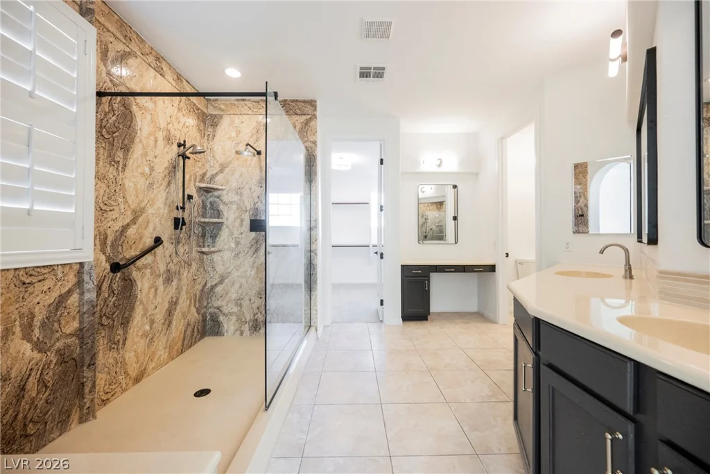 733 Blue Crystal Creek, Henderson, NV 89002