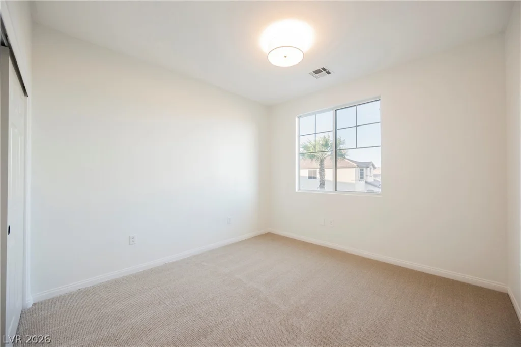 733 Blue Crystal Creek, Henderson, NV 89002