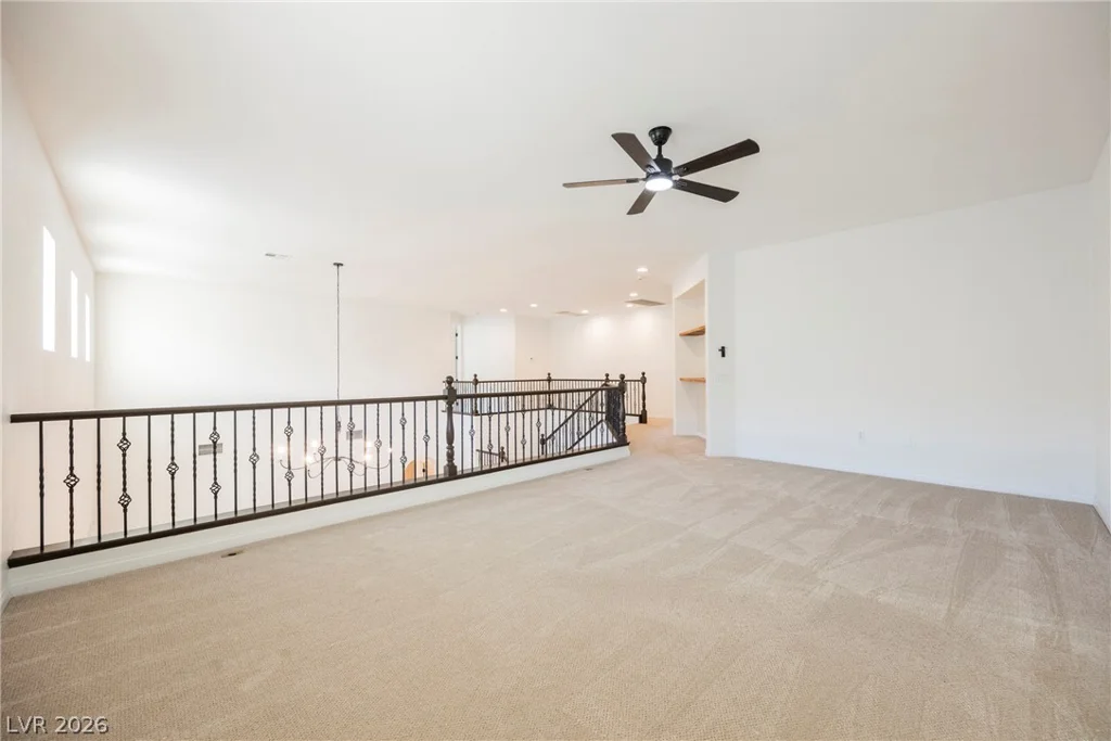 733 Blue Crystal Creek, Henderson, NV 89002