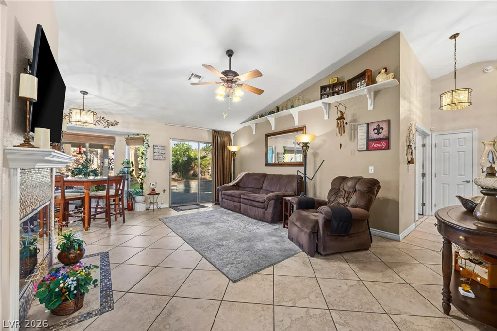 3729 Rockland, Las Vegas, NV 89129