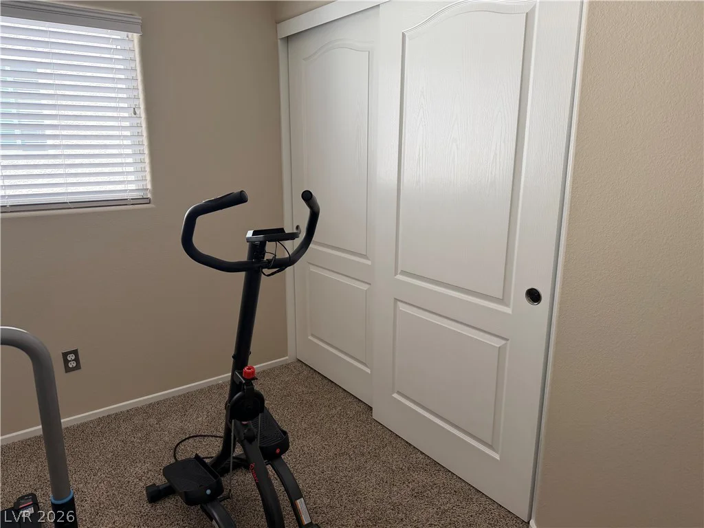 66 Peachtree Hill, Las Vegas, NV 89183