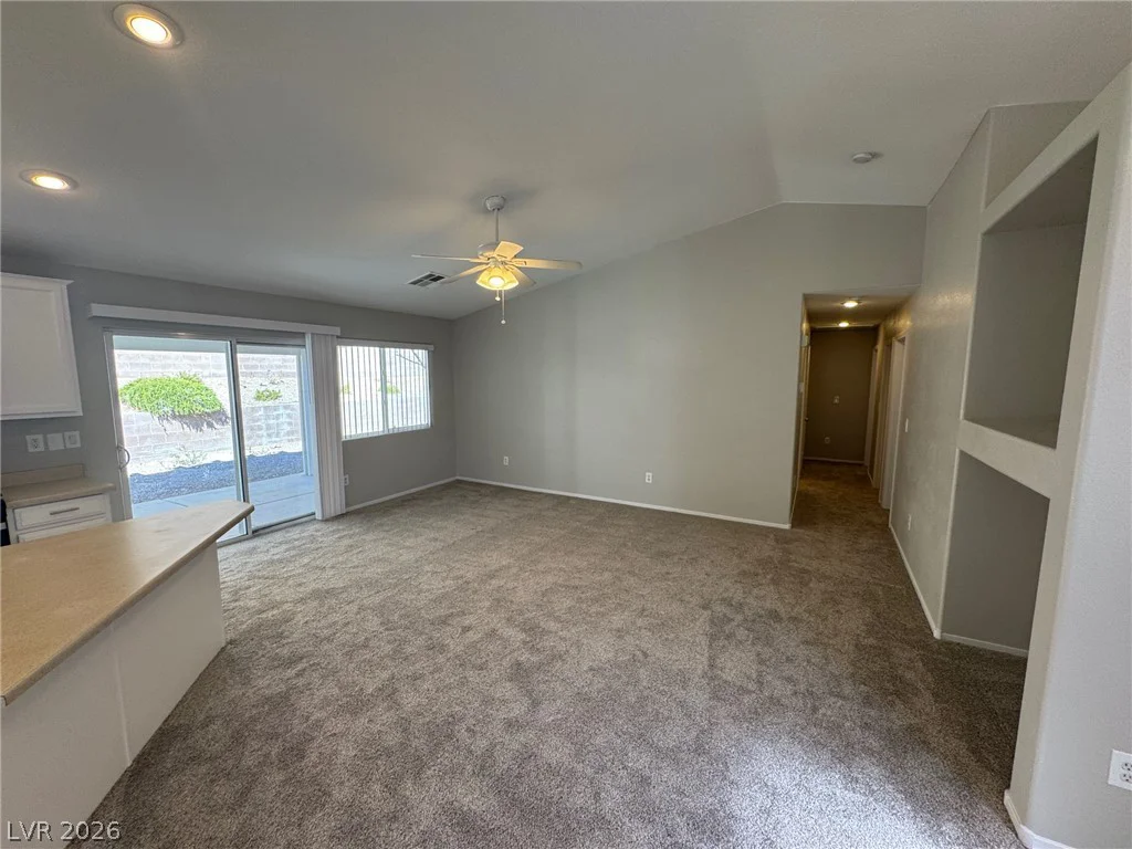 3720 Shimmering Creek, North Las Vegas, NV 89031