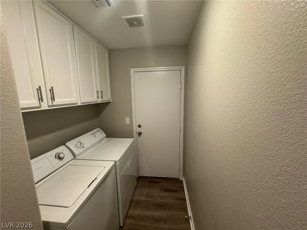 3720 Shimmering Creek, North Las Vegas, NV 89031