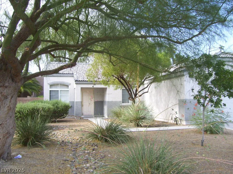 3720 Shimmering Creek, North Las Vegas, NV 89031