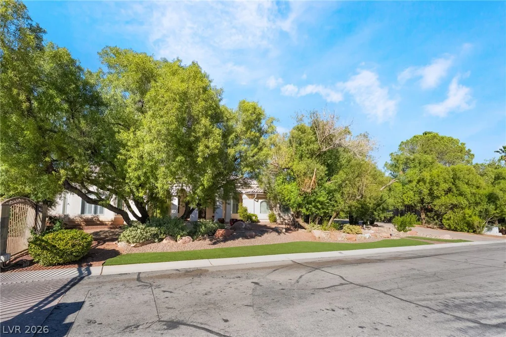 8190 Cassian, Las Vegas, NV 89129
