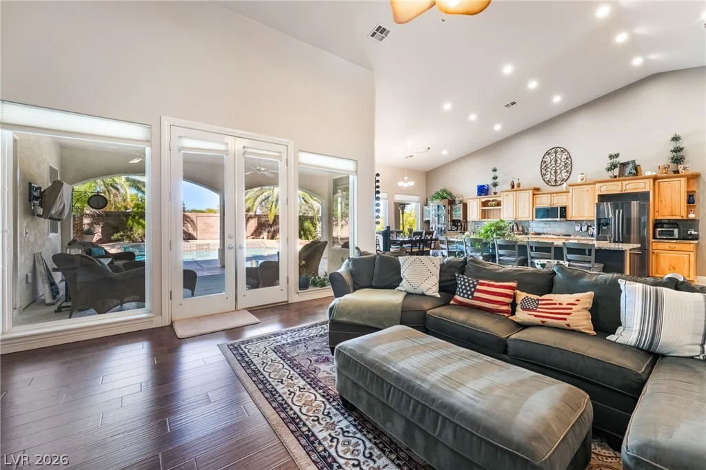 8190 Cassian, Las Vegas, NV 89129