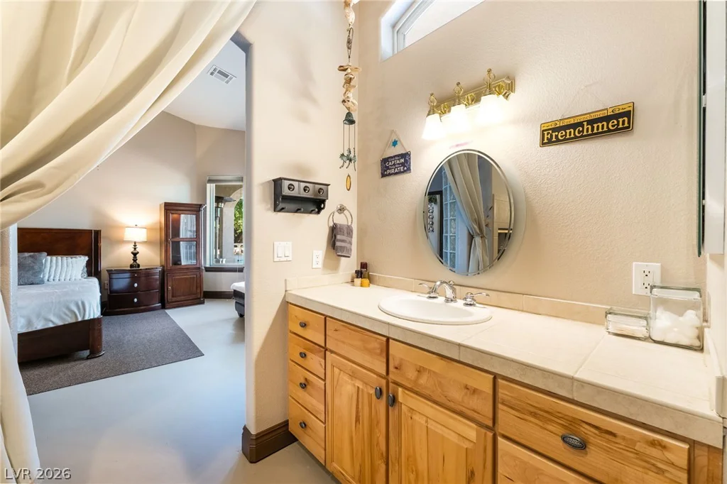 8190 Cassian, Las Vegas, NV 89129