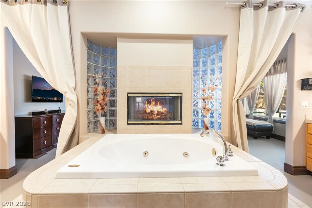 8190 Cassian, Las Vegas, NV 89129