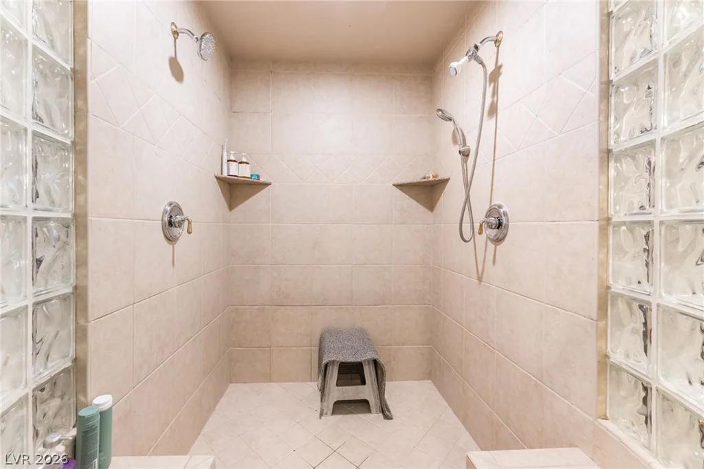 8190 Cassian, Las Vegas, NV 89129
