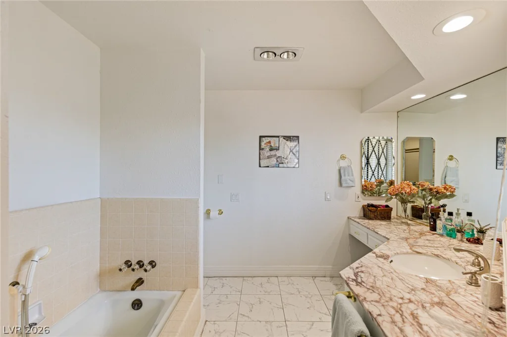 221 Dalmatian, Las Vegas, NV 89107