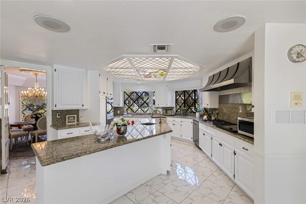 221 Dalmatian, Las Vegas, NV 89107