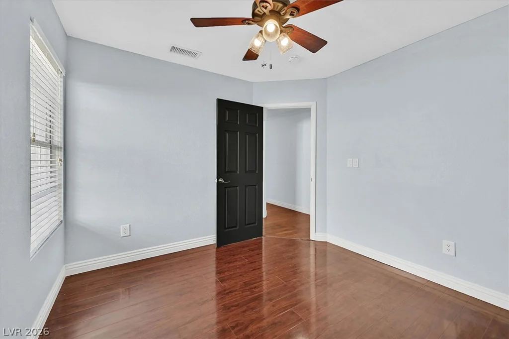 3150 Soft Breezes, Las Vegas, NV 89128