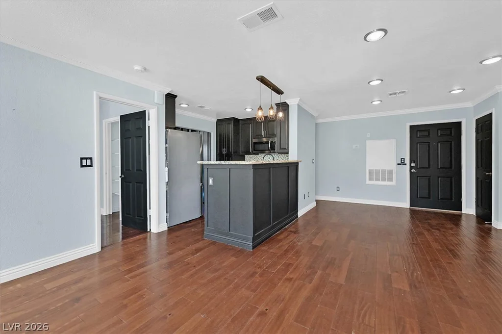 3150 Soft Breezes, Las Vegas, NV 89128