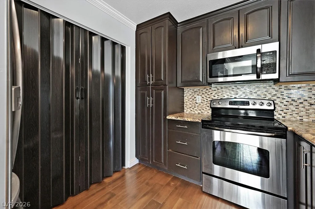 3150 Soft Breezes, Las Vegas, NV 89128