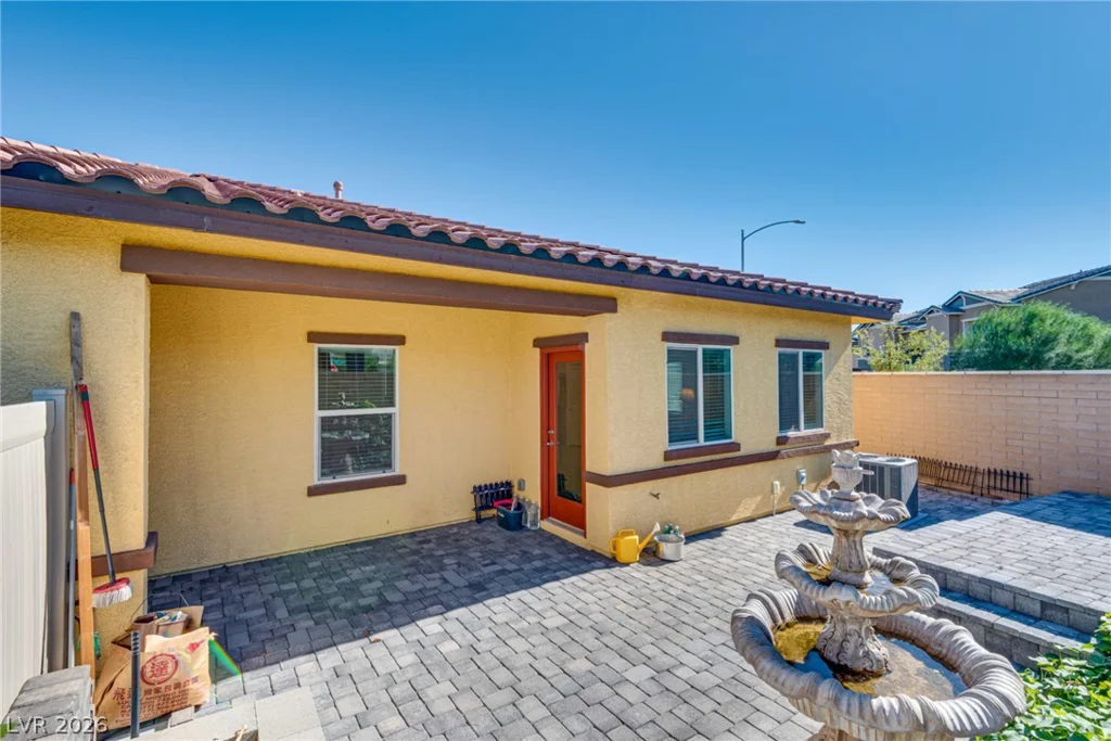 1175 Hummingbird Bay, Henderson, NV 89011