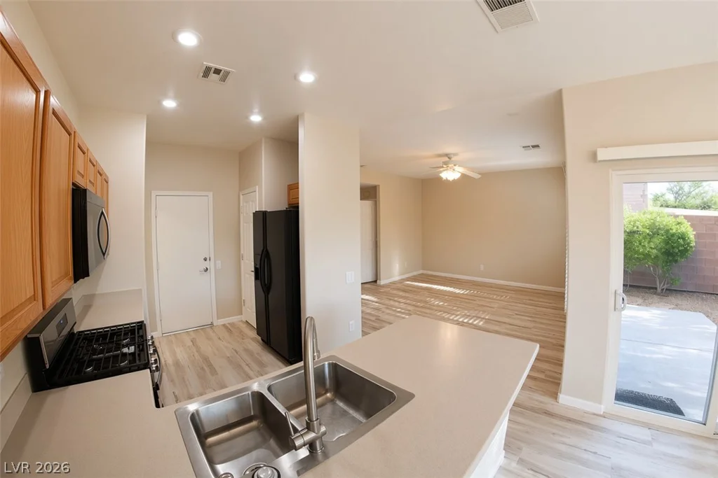 825 Jacobs Ladder, Las Vegas, NV 89138