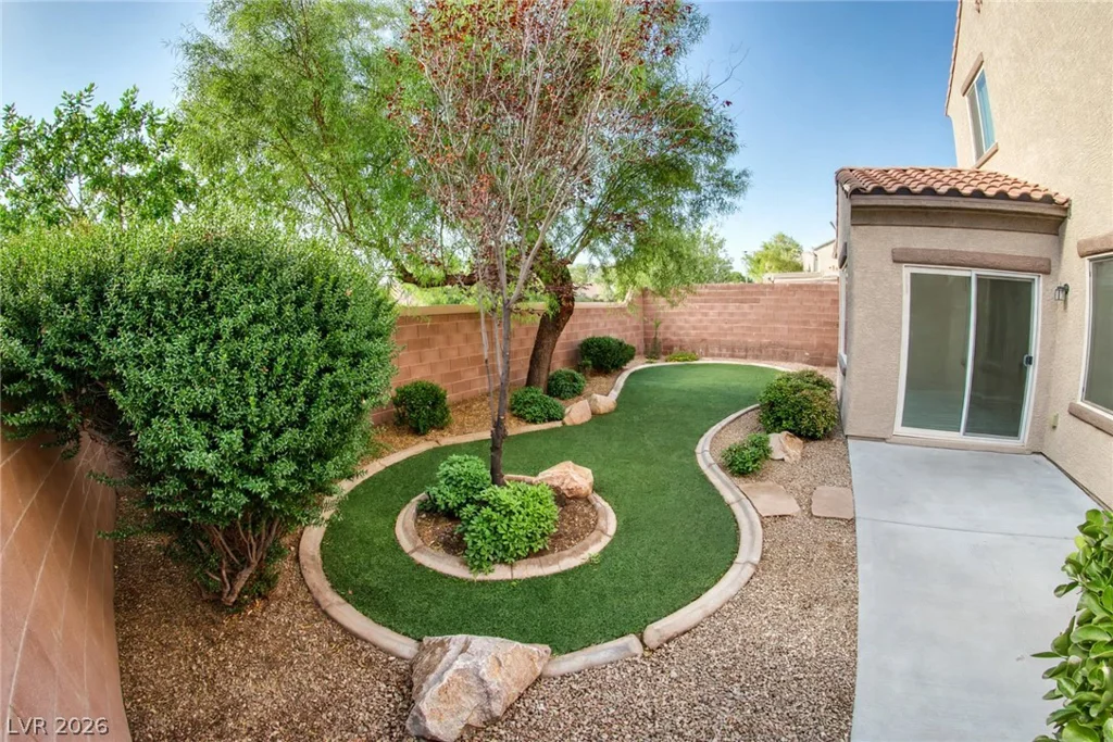 825 Jacobs Ladder, Las Vegas, NV 89138