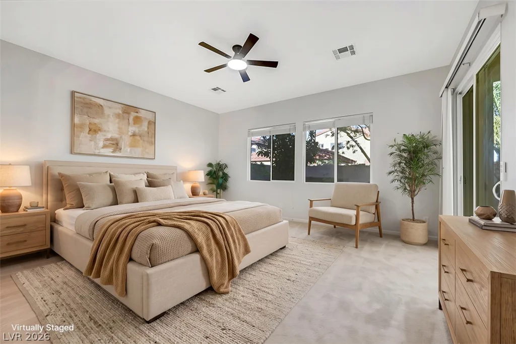 7970 Carson Creek, Las Vegas, NV 89113