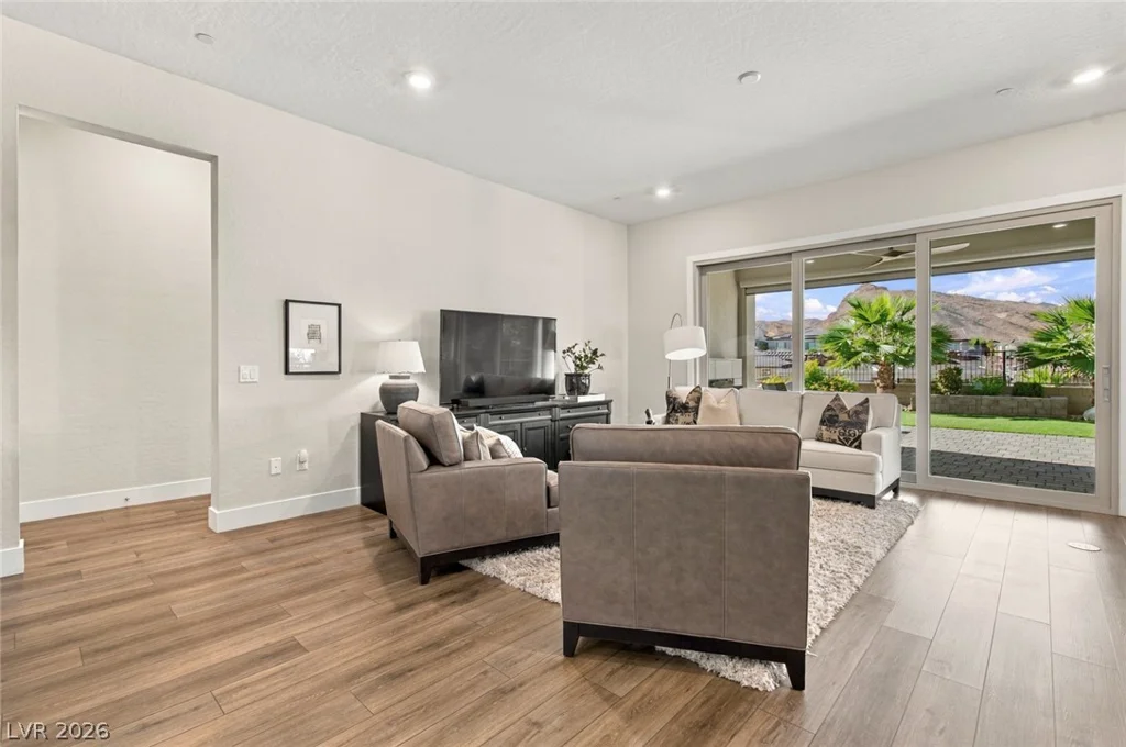 298 Spring Aster, Henderson, NV 89011
