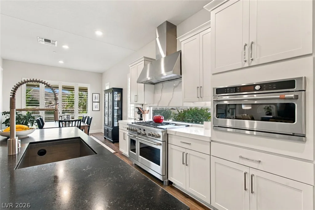 298 Spring Aster, Henderson, NV 89011