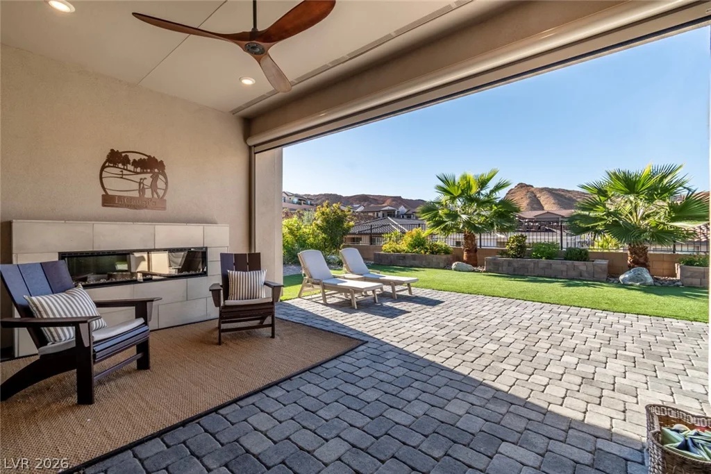 298 Spring Aster, Henderson, NV 89011