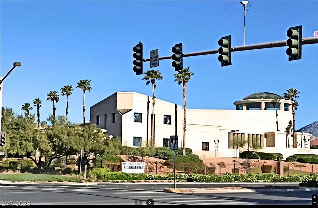 10656 Warrior, Las Vegas, NV 89135