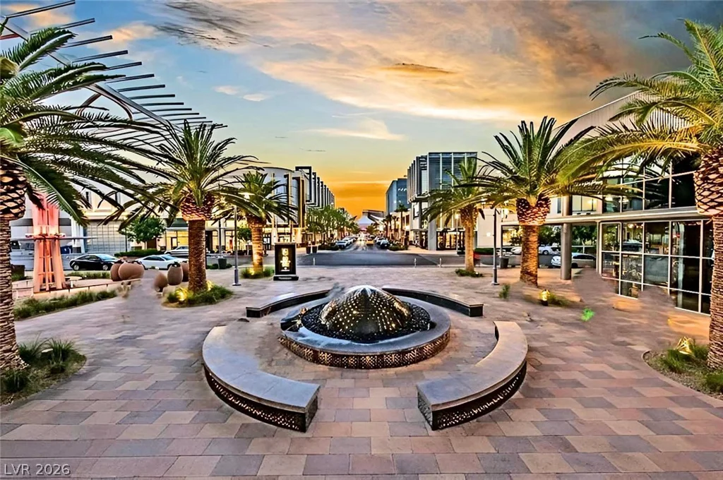 10656 Warrior, Las Vegas, NV 89135