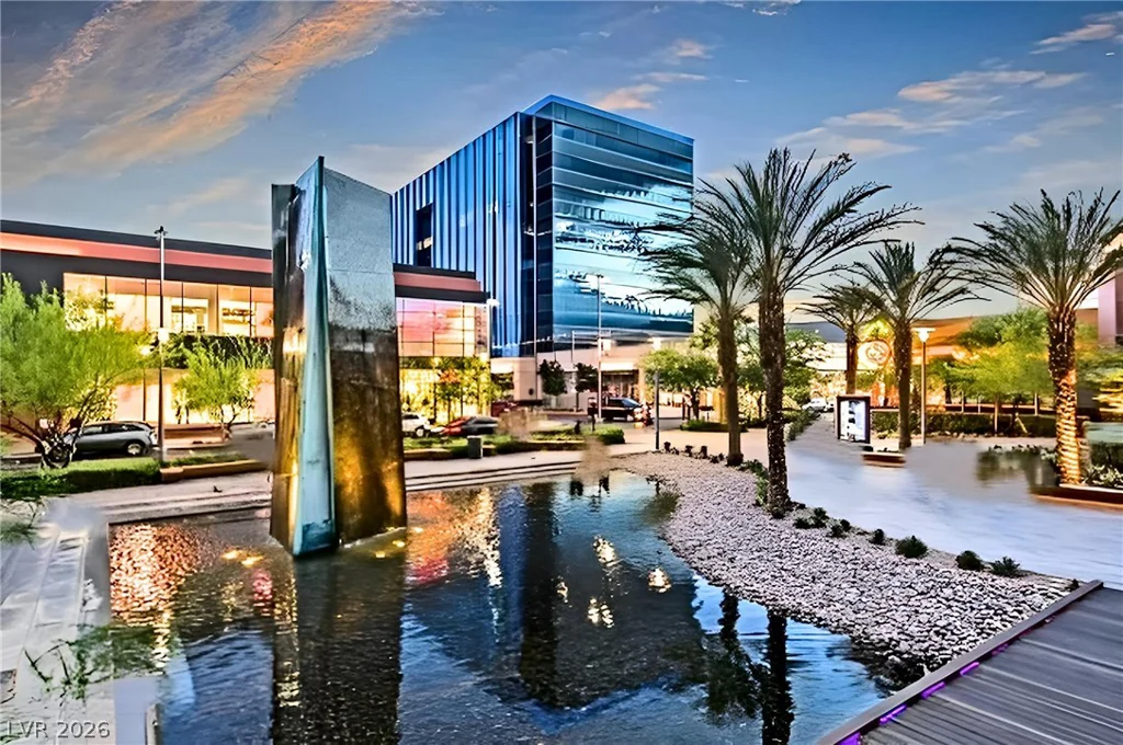10656 Warrior, Las Vegas, NV 89135