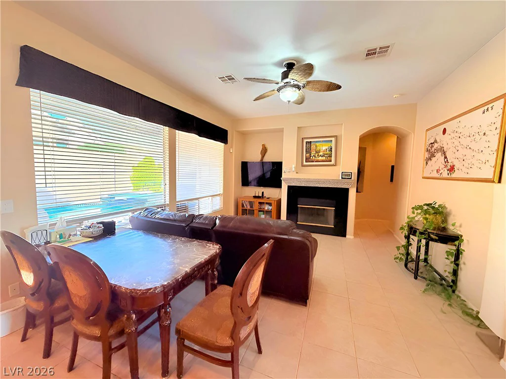 10656 Warrior, Las Vegas, NV 89135