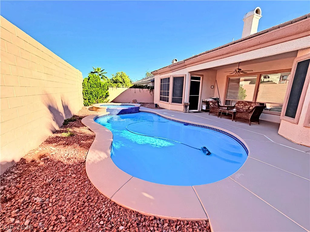 10656 Warrior, Las Vegas, NV 89135